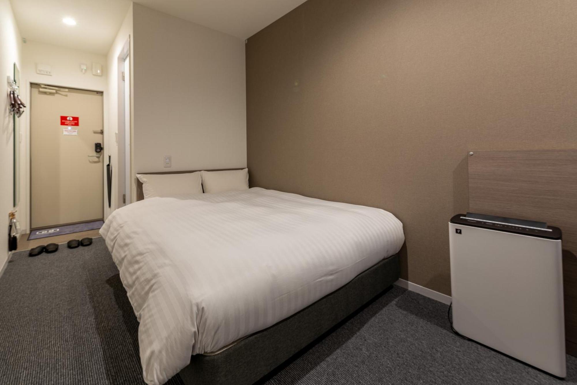 Hotel R9 The Yard Ota Екстериор снимка